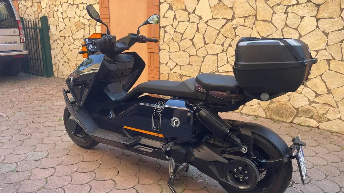 Bmw CE 04 (2021 - 25)  (4)