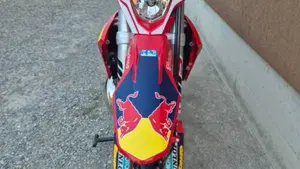 GASGAS EC 250 (2024)  (4)