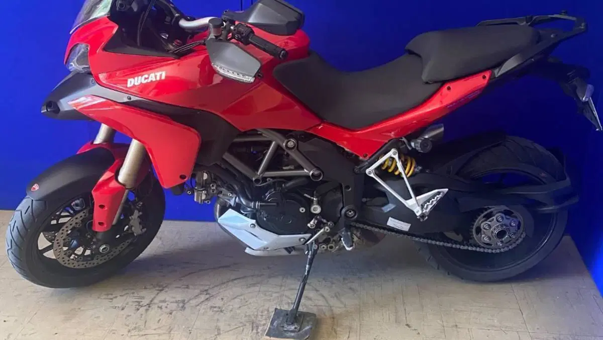 Ducati Multistrada 1200 ABS (2010 - 12)  (2)