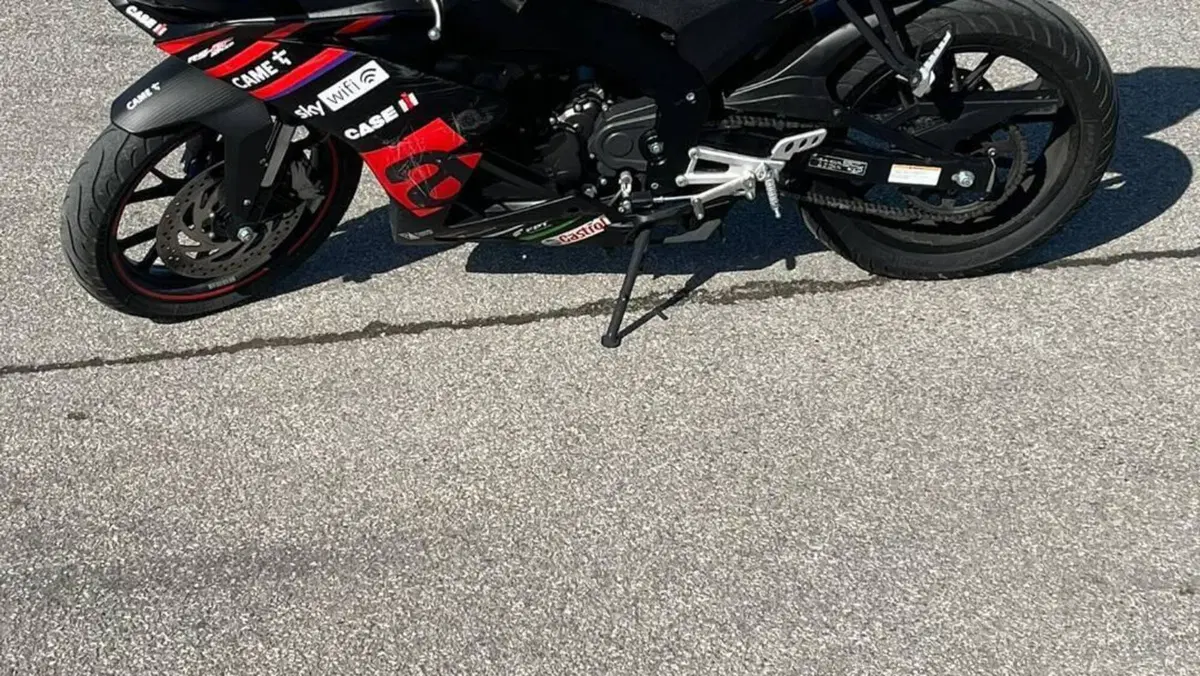 Aprilia RS 125 GP Replica (2021 - 24)  (2)
