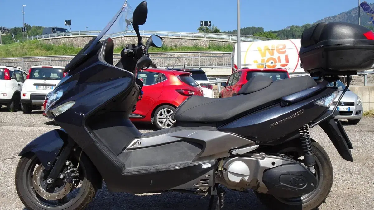 Kymco Xciting 500 i (2007 - 11)  (2)