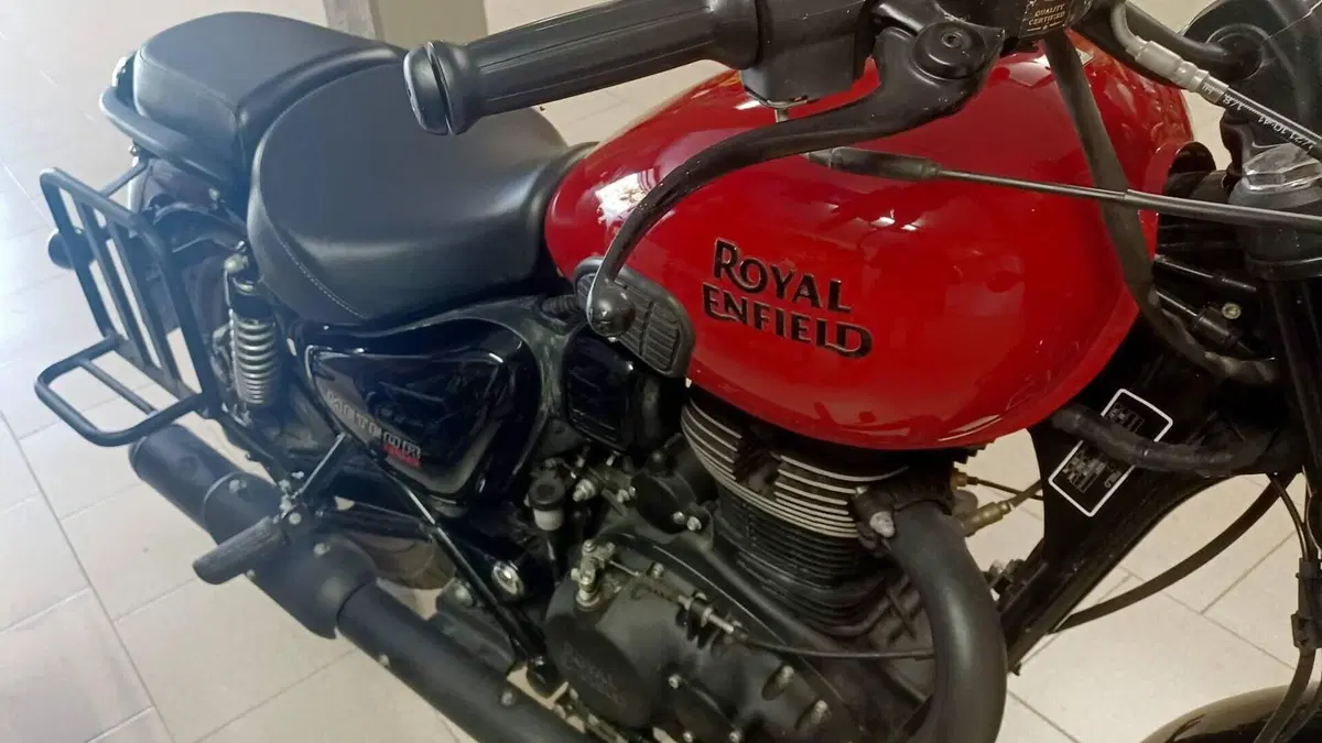 Royal Enfield Meteor 350 (2021 - 26)  (3)