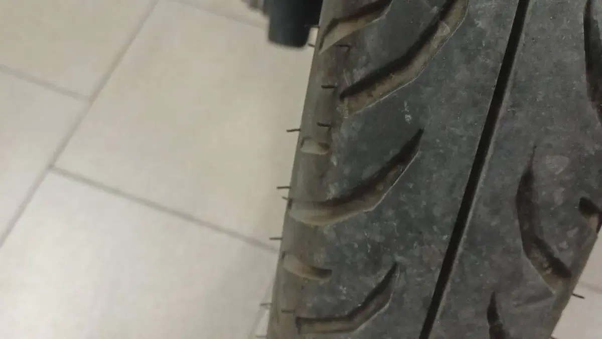 Royal Enfield Meteor 350 (2021 - 26)  (8)