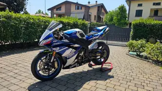 Yamaha YZF R1 (2007 - 08) usata