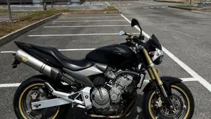 Honda Hornet 600 (2005 - 06)  (3)