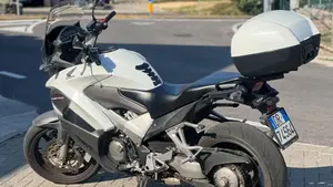 Honda Crossrunner ABS (2010 - 14)  (3)