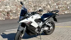 Honda Crossrunner ABS (2010 - 14)  (6)