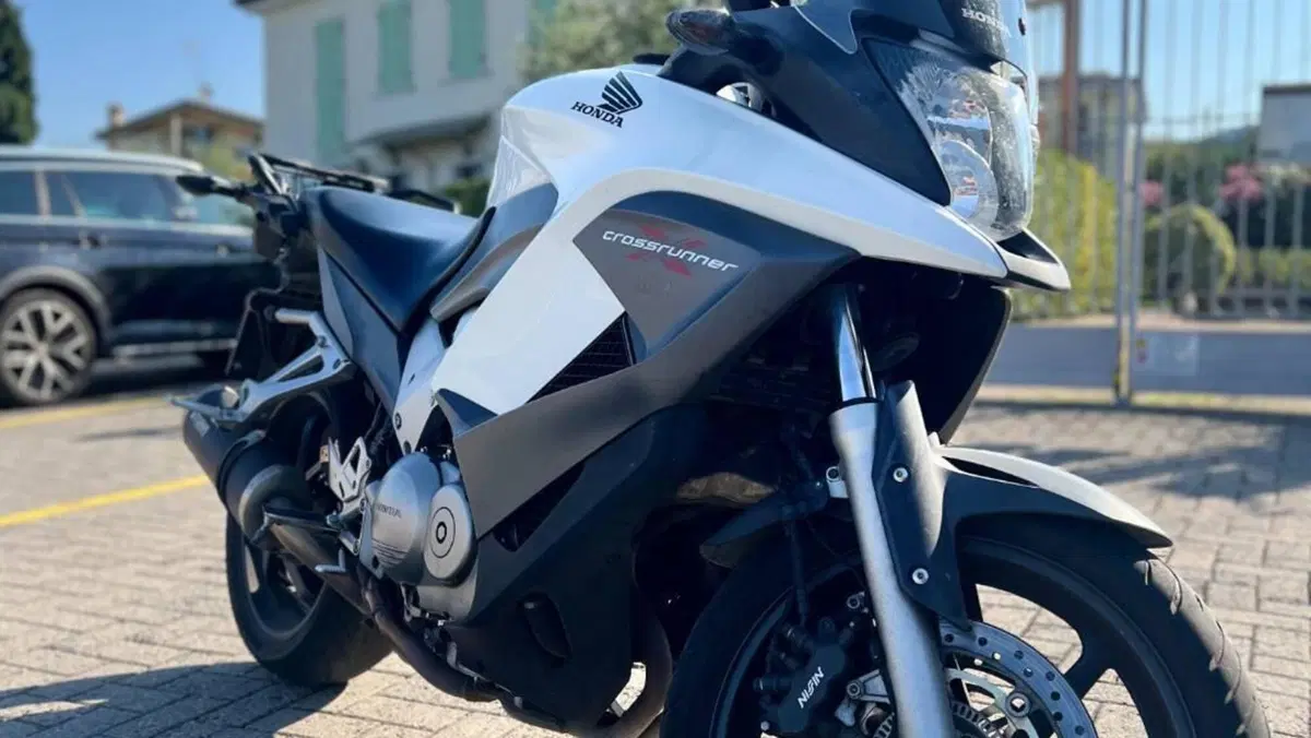Honda Crossrunner ABS (2010 - 14)  (8)