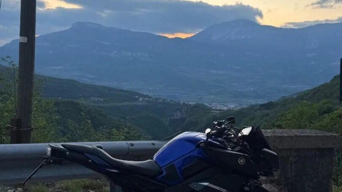 Yamaha MT-10 (2017 - 20)  (7)