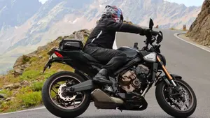 Honda CB 650 R E-Clutch (2024 - 26) 