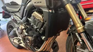 Honda CB 650 R E-Clutch (2024 - 26)  (4)
