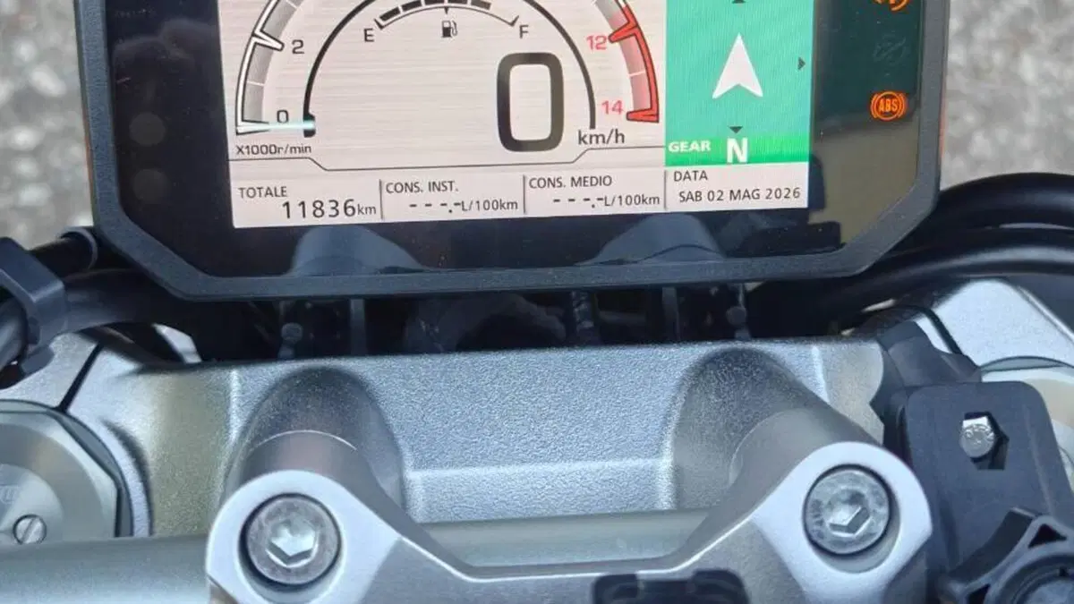 Honda CB 1000 R (2021 - 25)  (6)