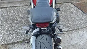 Honda CB 1000 R (2021 - 25)  (4)