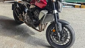 Honda CB 1000 R (2021 - 25)  (12)