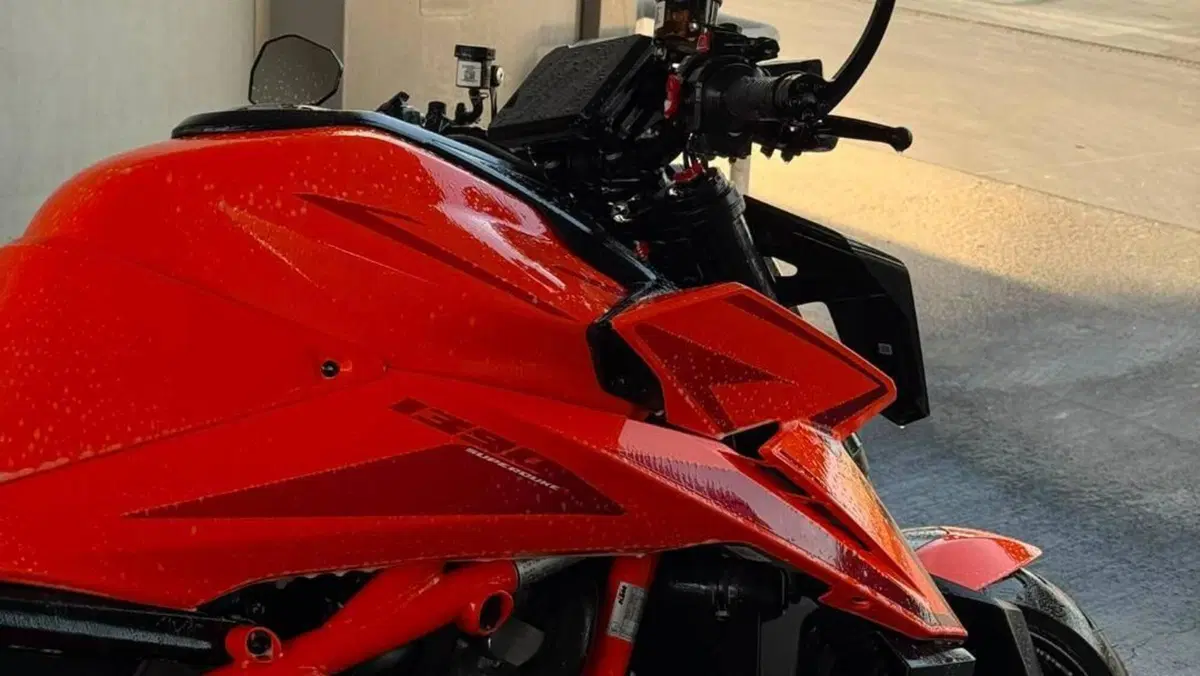 KTM 1390 Super Duke R (2024 - 26)  (4)
