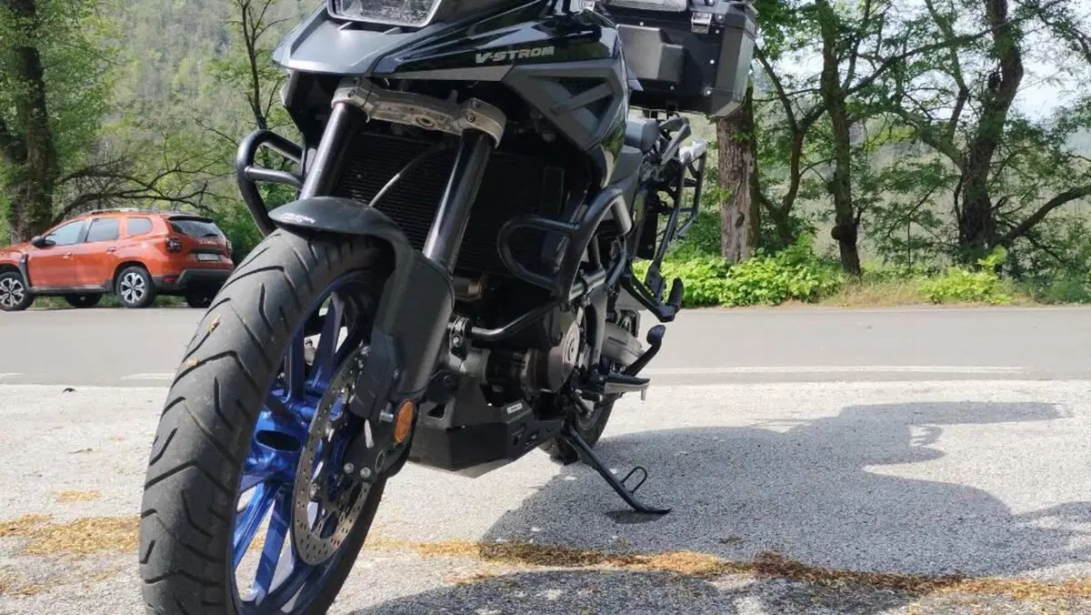 Suzuki V-Strom 1050SE (2025 - 26)  (3)