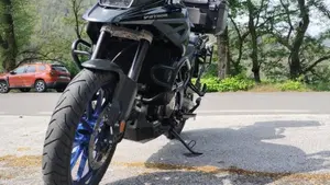 Suzuki V-Strom 1050SE (2025 - 26)  (3)