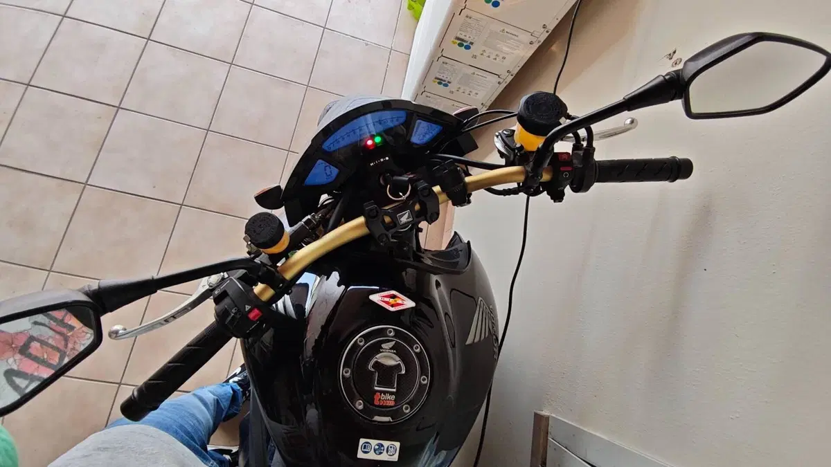 Honda CB 1000 R (2011 - 14)  (4)