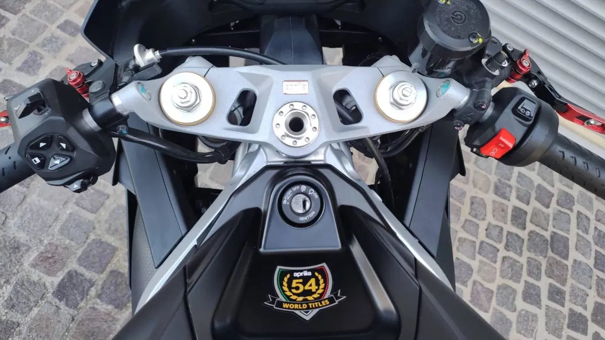 Aprilia RS 660 (2020 - 24)  (8)