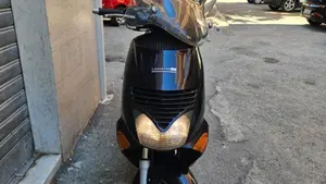 Aprilia Leonardo 150 (1997 - 02)  (2)