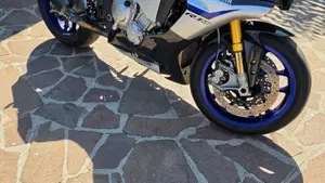 Yamaha YZF R1 M (2015 - 16)  (3)