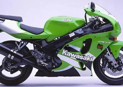 Ricambi Usati Kawasaki Ninja ZX-7R 750 1996-2002 C - Annuncio 10083503