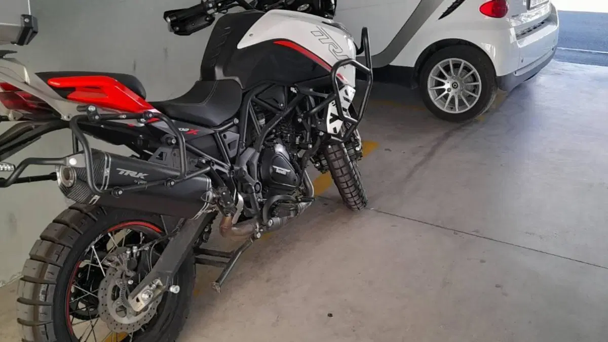 Benelli TRK 702X (2023 - 25)  (2)