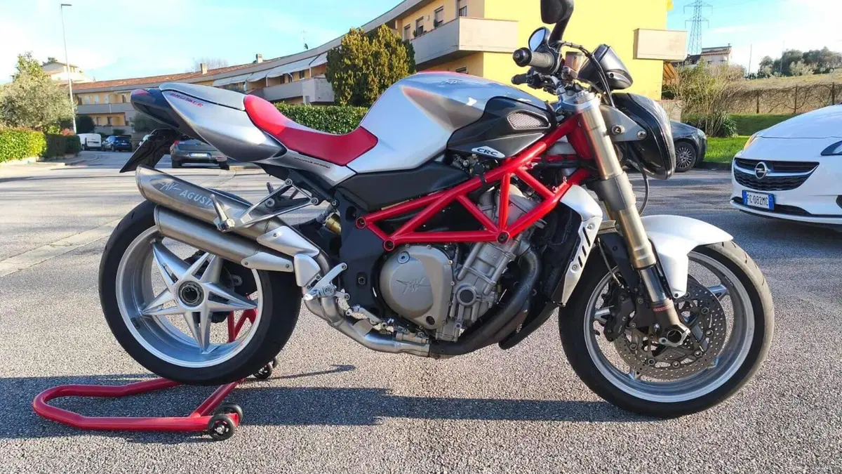 MV Agusta Brutale 910 S (2005 - 11) 