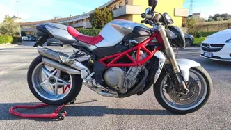 MV Agusta Brutale 910 S (2005 - 11) usata