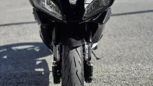 Yamaha YZF R6 (2006 - 07)  (4)