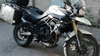 Triumph Tiger 800 ABS (2010 - 14) usata