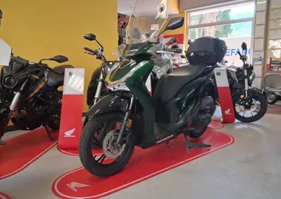 Honda SH 125i Vetro (2024 - 25) - Annuncio 10083612