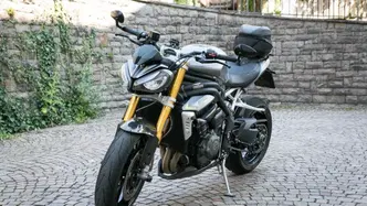 Triumph Speed Triple 1200 RS (2021 - 24) usata