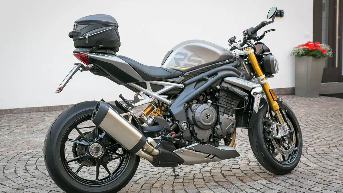 Triumph Speed Triple 1200 RS (2021 - 24)  (4)