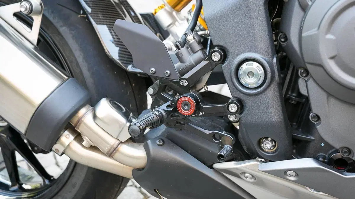 Triumph Speed Triple 1200 RS (2021 - 24)  (9)