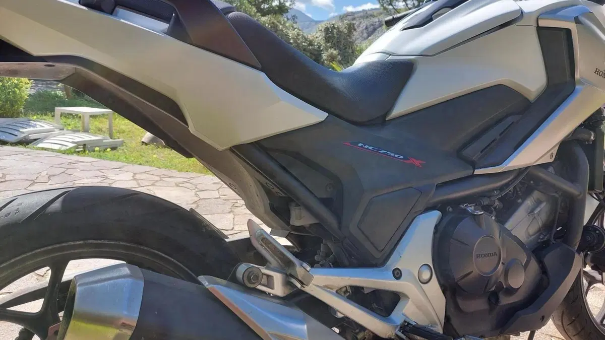 Honda NC 750 X ABS (2016 -17)  (2)