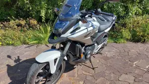 Honda NC 750 X ABS (2016 -17)  (3)