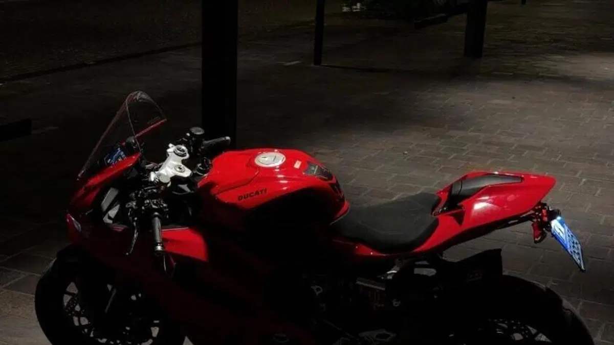 Ducati Panigale V2 (2025 - 26)  (3)