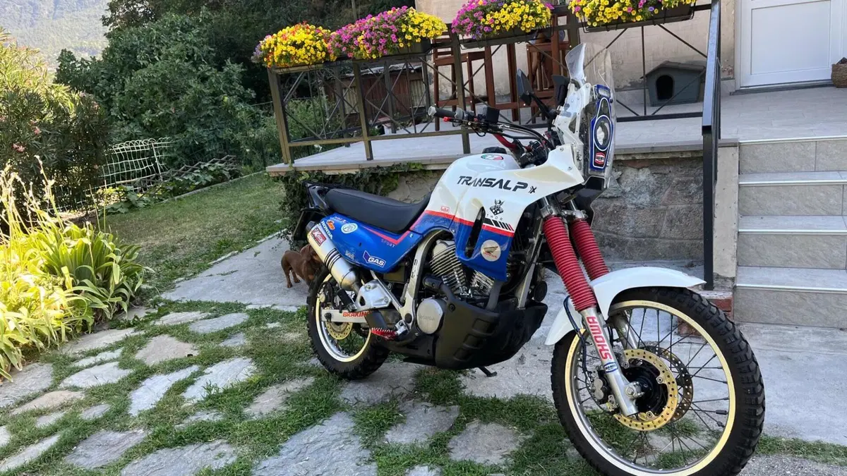 Honda Transalp XL 600V (1997 - 99)  (2)