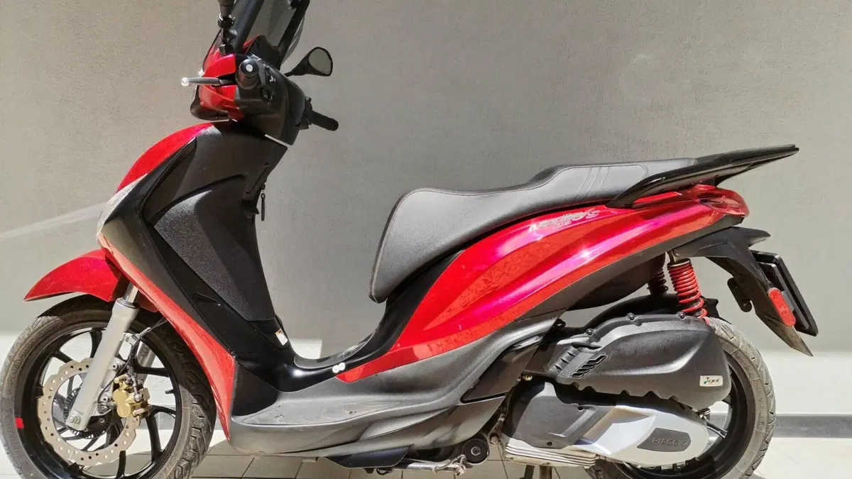 Piaggio Medley 150 S ABS (2021 - 25)  (2)