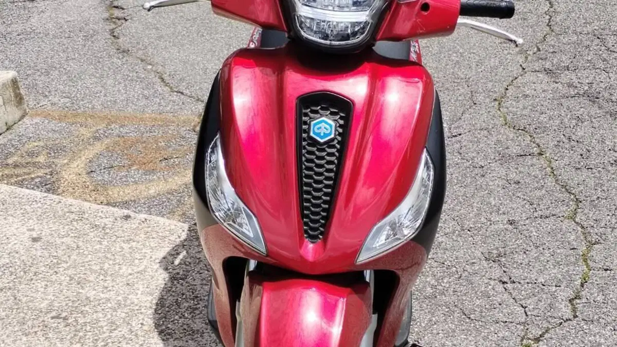 Piaggio Medley 150 S ABS (2021 - 25)  (4)