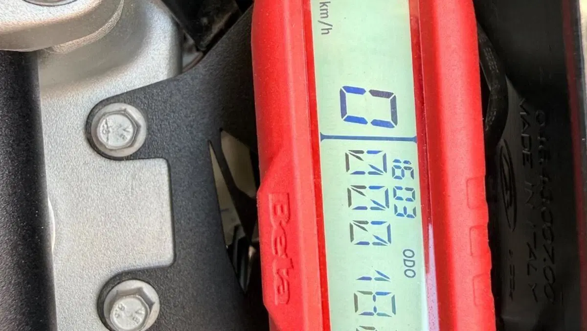 Betamotor RR 50 Motard - X Special Edition (2024 - 26)  (7)