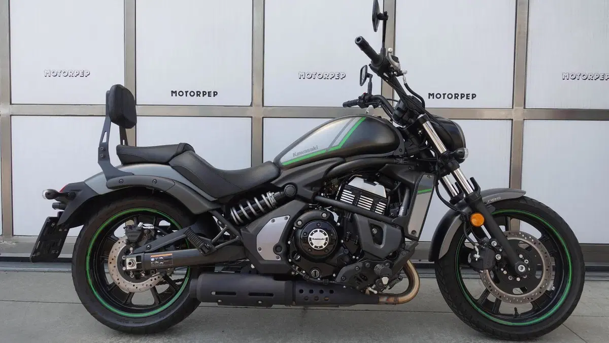 Kawasaki Vulcan S (2021 - 24)  (2)