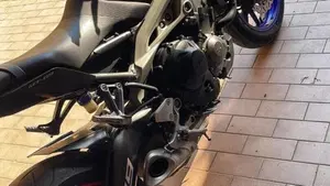 Yamaha MT-09 (2013 - 15)  (4)