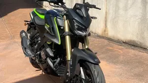 QJ Motor SRK 125 S (2023 - 24) 