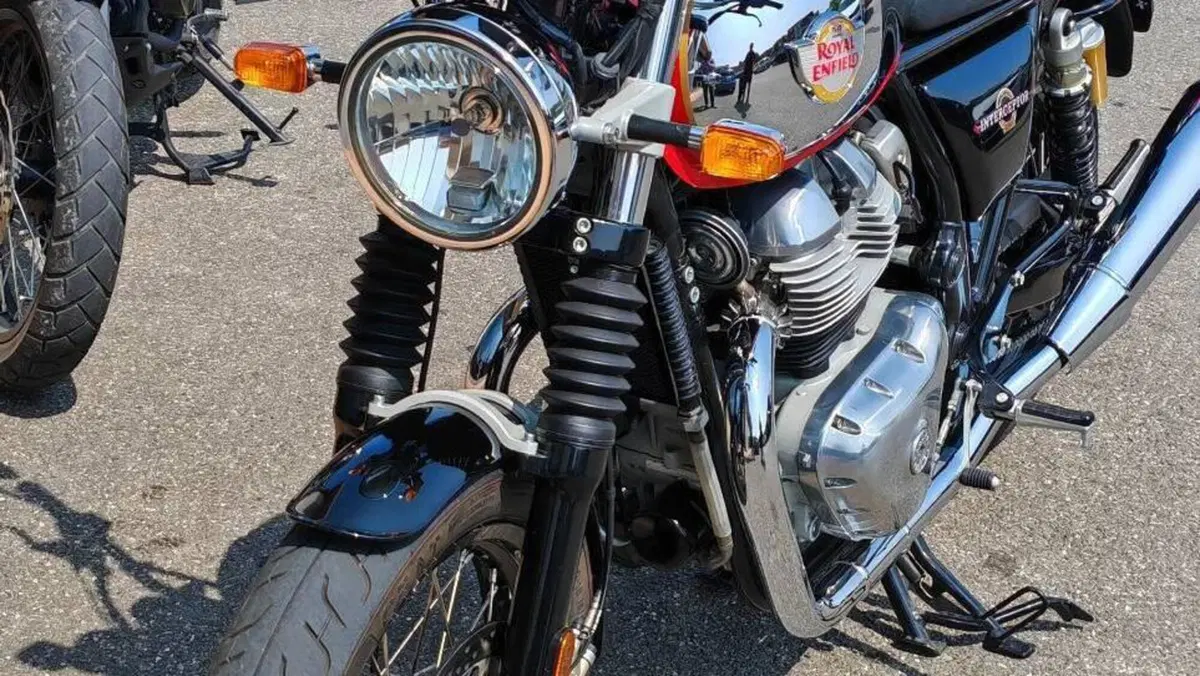 Royal Enfield Interceptor 650 (2021 - 26)  (2)