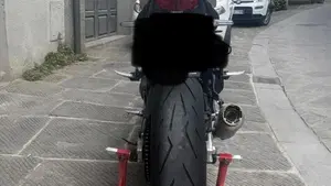 Yamaha MT-09 SP (2021 - 23)  (3)
