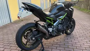 Kawasaki Z 900 (2017 - 18)  (5)