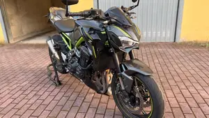 Kawasaki Z 900 (2017 - 18)  (6)