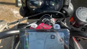 Triumph Street Triple R (2020 - 22)  (4)